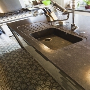 cuisine pierre bleue 1